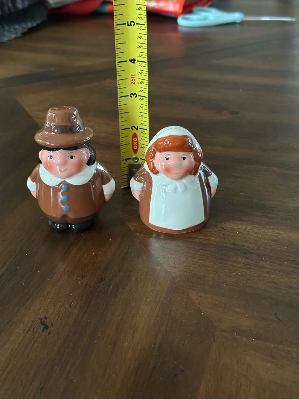 Brown Pilgrim Couple Ceramic Salt and Pepper Shakers - Thanksgiving Serveware